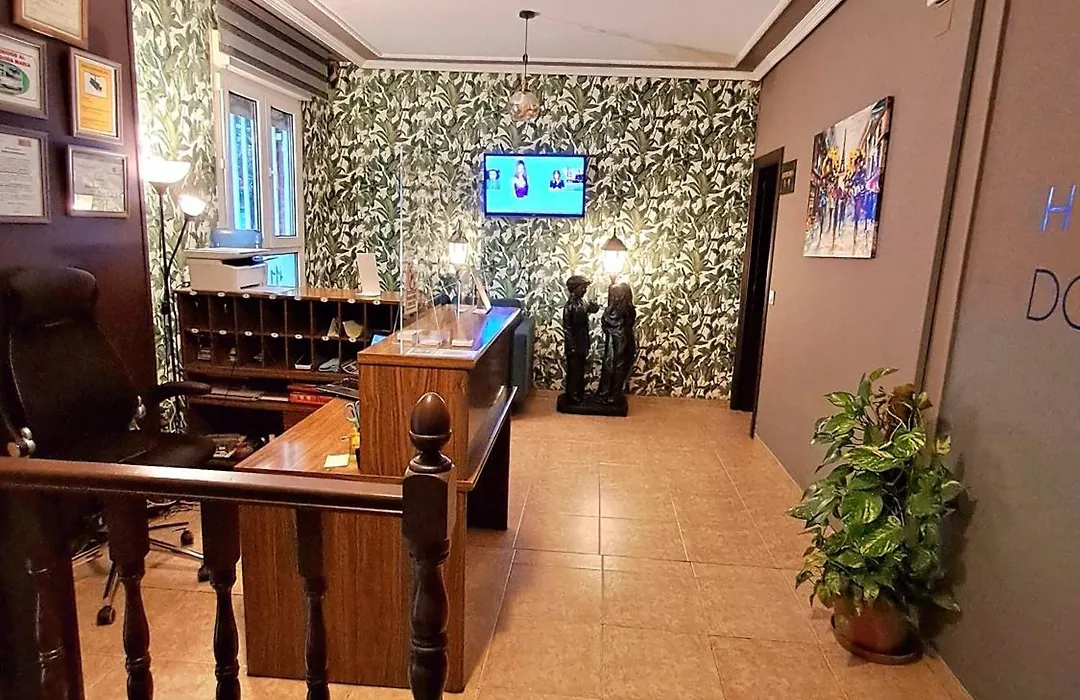Hostal Doña María-1